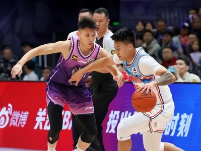 乐动足球官网-球星闪耀赛场，战火熊熊胜负难定